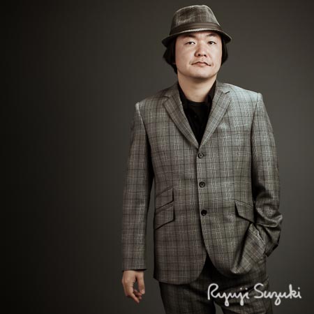 Boston Photographer Ryuji Suzuki of BEAUPIX Studio for Headshots and Portraits SILVERGRAIN